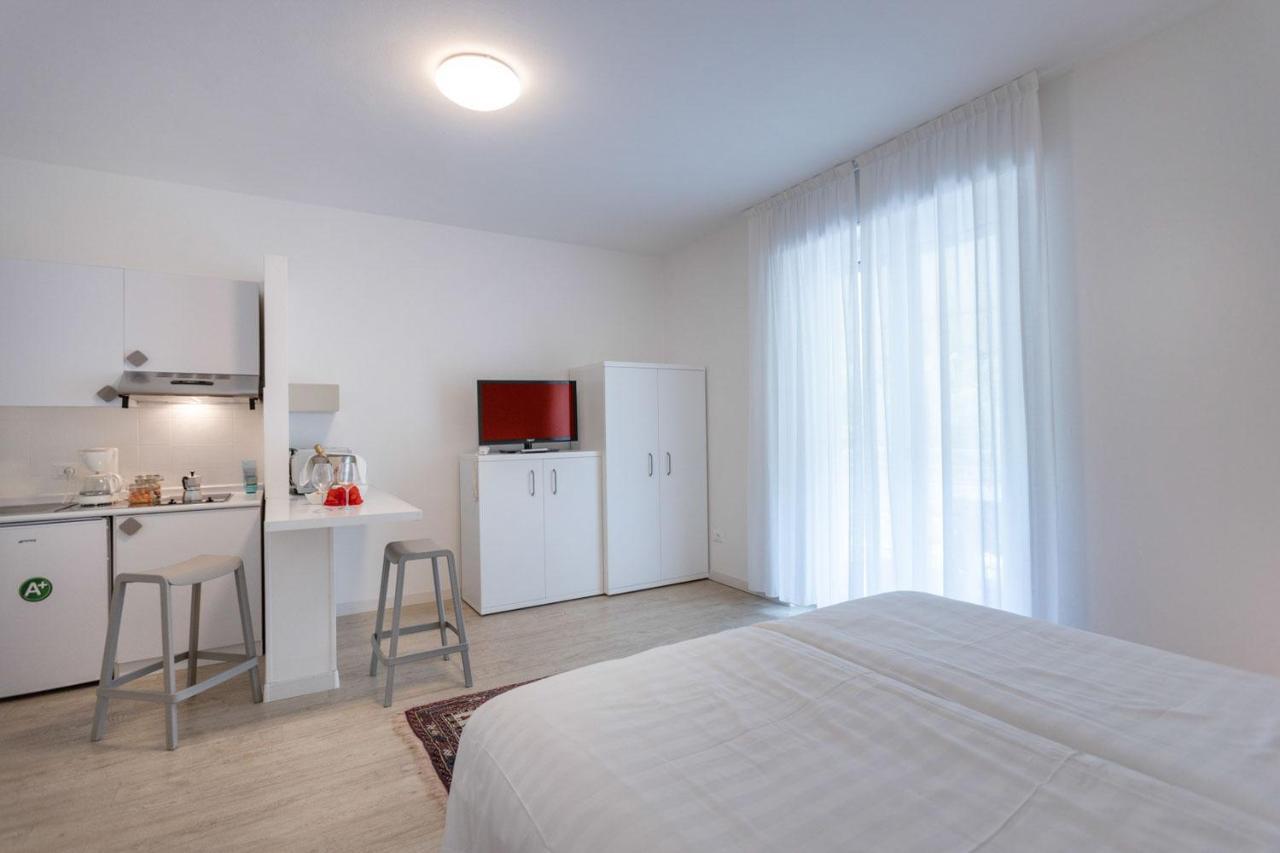 Hotel Roma Aparthotel Malcesine Exteriör bild