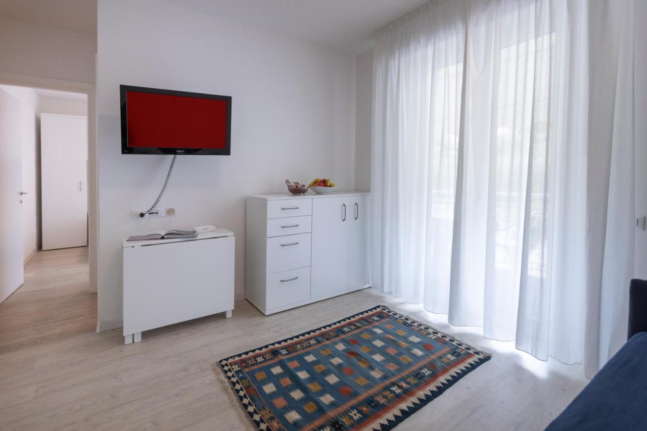 Hotel Roma Aparthotel Malcesine Exteriör bild